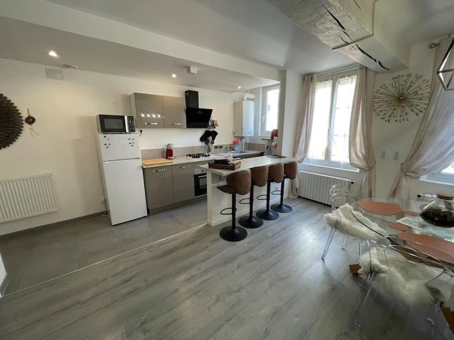 L'Industriel Apartment Sens Luaran gambar