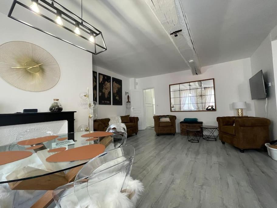 L'Industriel Apartment Sens Luaran gambar